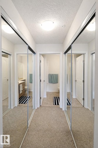 #226 10511 42 Avenue, Edmonton, AB - Indoor Photo Showing Other Room