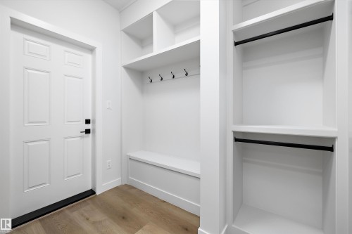 1713 Crossbill Loop Nw, Edmonton, AB - Indoor