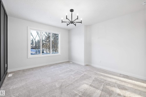 1713 Crossbill Loop Nw, Edmonton, AB - Indoor Photo Showing Other Room