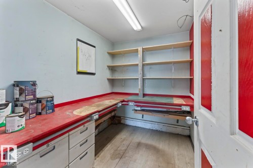 5508 51 Avenue, Cold Lake, AB - Indoor