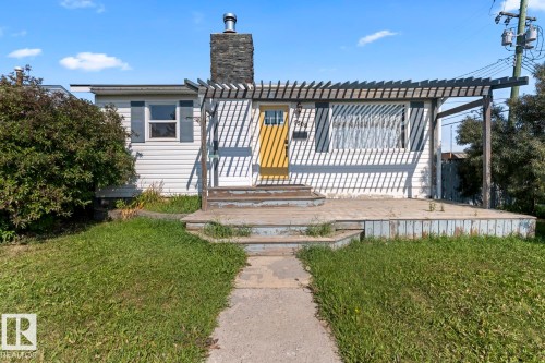 5508 51 Avenue, Cold Lake, AB - Outdoor