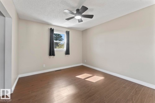 5508 51 Avenue, Cold Lake, AB - Indoor Photo Showing Other Room