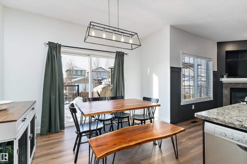 16 Sutherland Street, Leduc, AB - Indoor