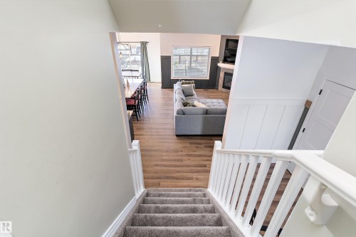 16 Sutherland Street, Leduc, AB - Indoor Photo Showing Other Room