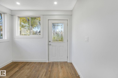 11932 91 Street, Edmonton, AB - Indoor Photo Showing Other Room