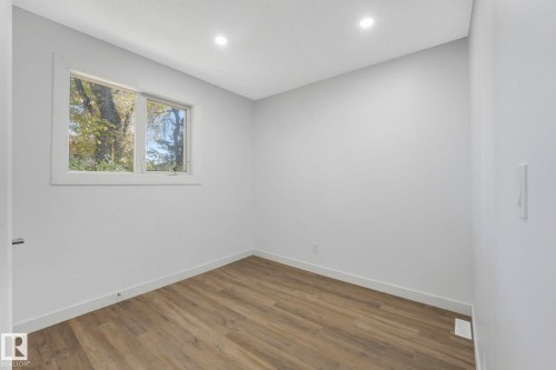 11932 91 Street, Edmonton, AB - Indoor Photo Showing Other Room
