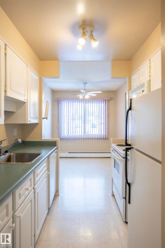 207 11465 41 Avenue, Edmonton, AB 