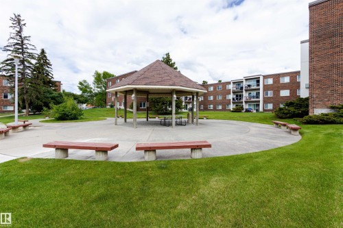 207 11465 41 Avenue, Edmonton, AB 