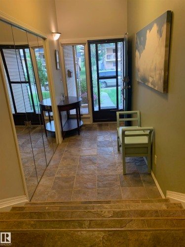 15114 45 Avenue, Edmonton, AB - Indoor Photo Showing Other Room