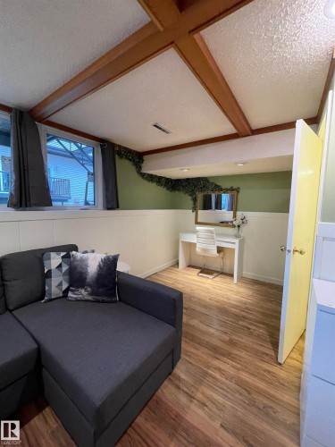 15114 45 Avenue, Edmonton, AB - 