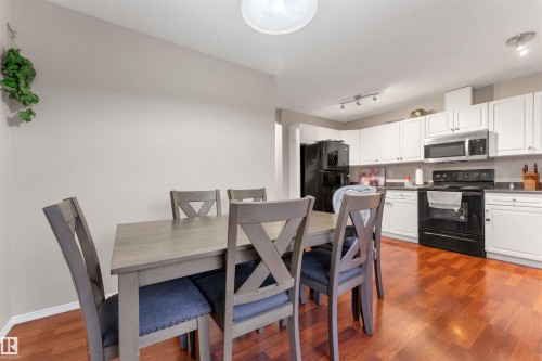8 2503 24 Street, Edmonton, AB - Indoor