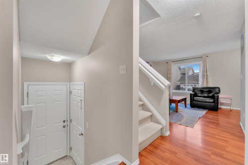 8 2503 24 Street, Edmonton, AB - Indoor Photo Showing Other Room