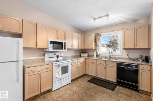 1548 54 Street, Edmonton, AB 