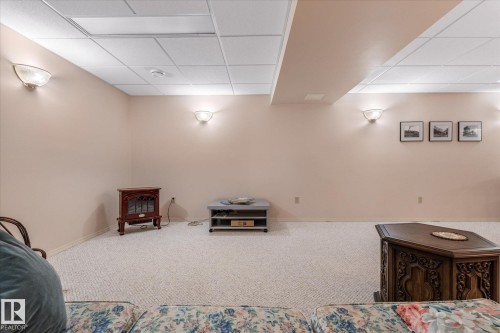 1548 54 Street, Edmonton, AB 