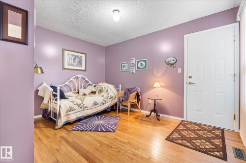 1548 54 Street, Edmonton, AB - Indoor