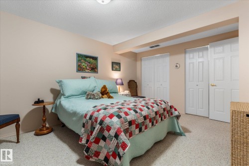 1548 54 Street, Edmonton, AB - Indoor Photo Showing Bedroom
