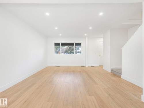 10 13833 30 Street, Edmonton, AB - Indoor Photo Showing Other Room