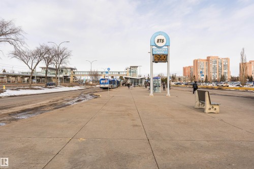 3103 109 Street, Edmonton, AB - Outdoor