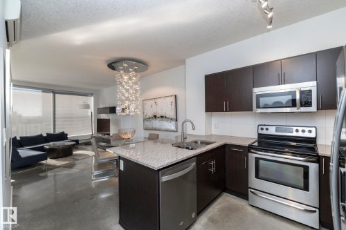 2103 10152 104 Street, Edmonton, AB - Indoor Photo Showing Kitchen