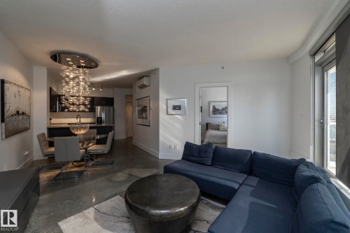 2103 10152 104 Street, Edmonton, AB - Indoor Photo Showing Living Room