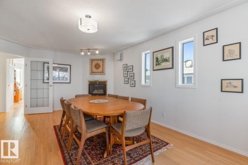 6508 109 Avenue, Edmonton, AB - Indoor