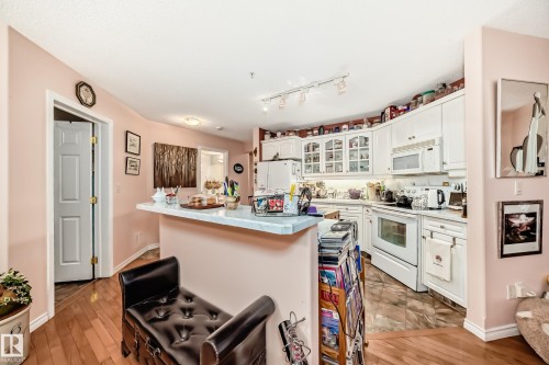 116 9730 174 Street, Edmonton, AB - Indoor Photo Showing Kitchen