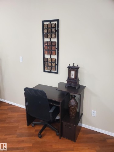 100 9940 Sherridon Drive, Fort Saskatchewan, AB - Indoor Photo Showing Office