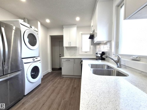 11421 83 Street, Edmonton, AB - Indoor