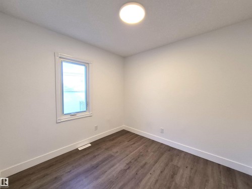 11421 83 Street, Edmonton, AB - Indoor Photo Showing Other Room
