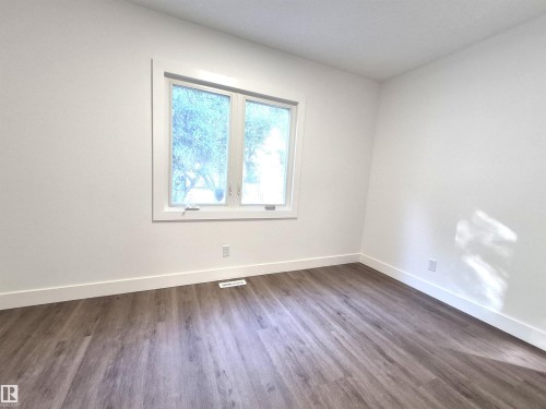 11421 83 Street, Edmonton, AB - Indoor Photo Showing Other Room