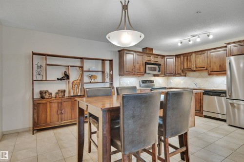 119 16035 132 Street, Edmonton, AB - Indoor Photo Showing Kitchen