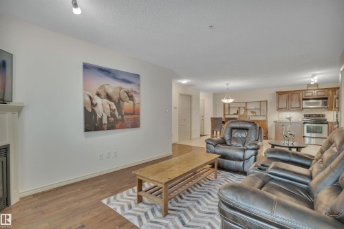 119 16035 132 Street, Edmonton, AB - Indoor Photo Showing Living Room