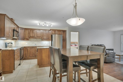 119 16035 132 Street, Edmonton, AB - Indoor