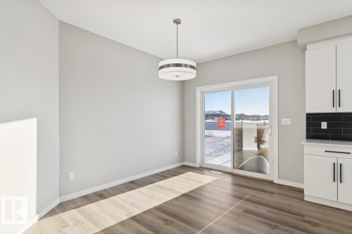 2647 5 Avenue, Edmonton, AB - Indoor