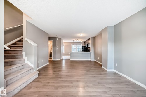 46 4029 Orchards Drive, Edmonton, AB - Indoor Photo Showing Other Room