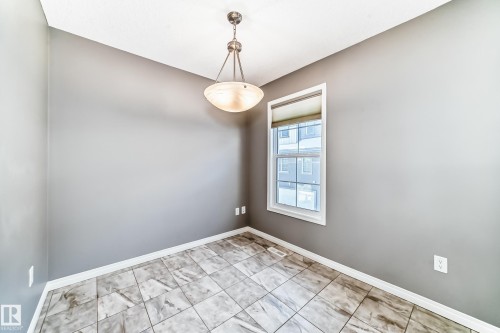 46 4029 Orchards Drive, Edmonton, AB - Indoor Photo Showing Other Room