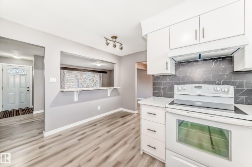 12205 37 Street, Edmonton, AB 