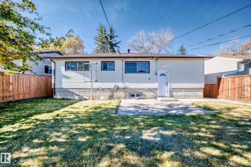 12205 37 Street, Edmonton, AB - Outdoor