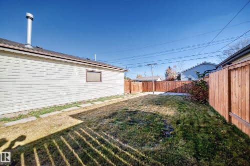 12205 37 Street, Edmonton, AB - Outdoor