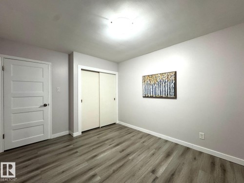 12205 37 Street, Edmonton, AB - Indoor Photo Showing Other Room