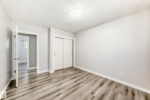 12205 37 Street, Edmonton, AB 