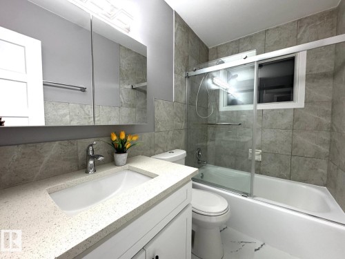 12205 37 Street, Edmonton, AB 