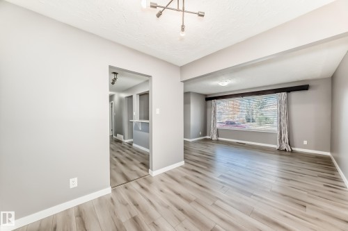 12205 37 Street, Edmonton, AB - Indoor Photo Showing Other Room