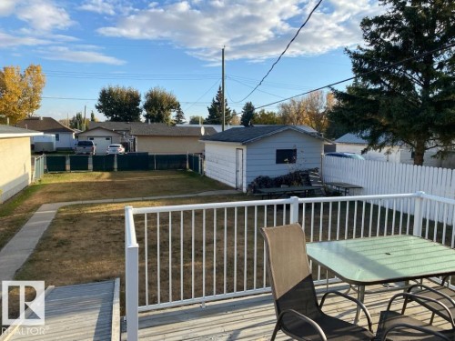 4828 52 Avenue, Viking, AB - Outdoor With Deck Patio Veranda