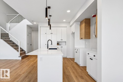 5131 69 Street, Beaumont, AB - Indoor Photo Showing Kitchen