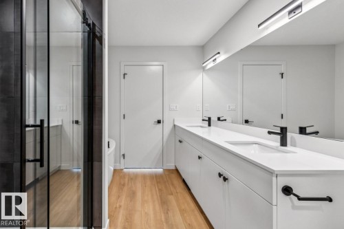 5131 69 Street, Beaumont, AB - Indoor Photo Showing Bathroom