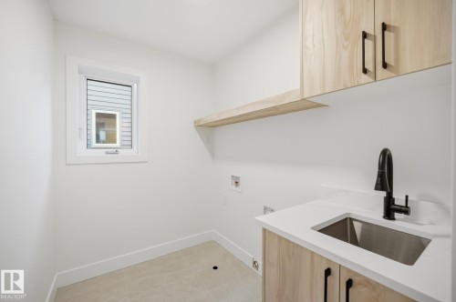 68 Hemingway Crescent, Spruce Grove, AB - Indoor