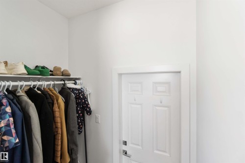 22778 97 Avenue, Edmonton, AB - Indoor