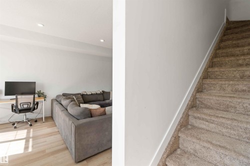 22778 97 Avenue, Edmonton, AB - Indoor Photo Showing Other Room