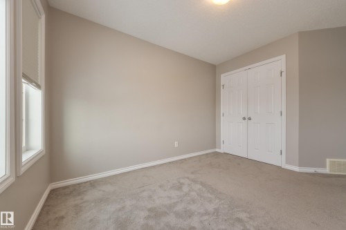 1438 Watt Drive, Edmonton, AB - Indoor Photo Showing Other Room